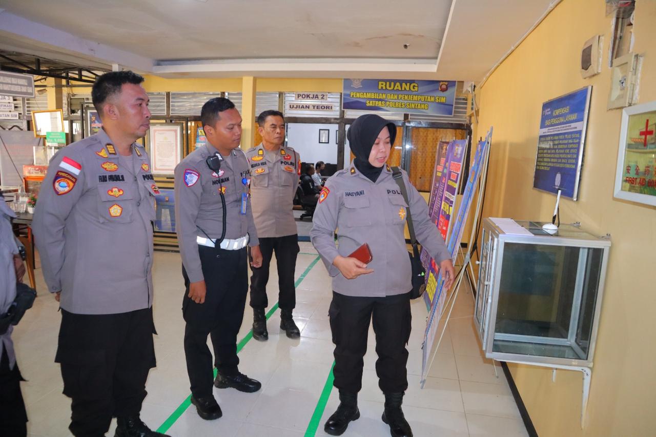 Biro Rorena Polda Kalbar Laksanakan Asistensi dan Evaluasi Pembangunan Zona Integritas 2025 di Polres Sintang (Foto: Humas Polres Sintang)