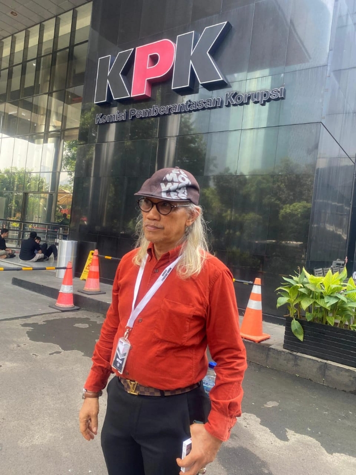 Pengamat Hukum (Dr. HERMAN HOFI): 